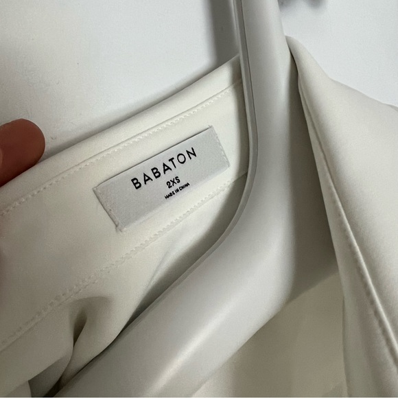 Aritzia BABATON BELLO BUTTON UP size 2XS - Picture 8 of 15